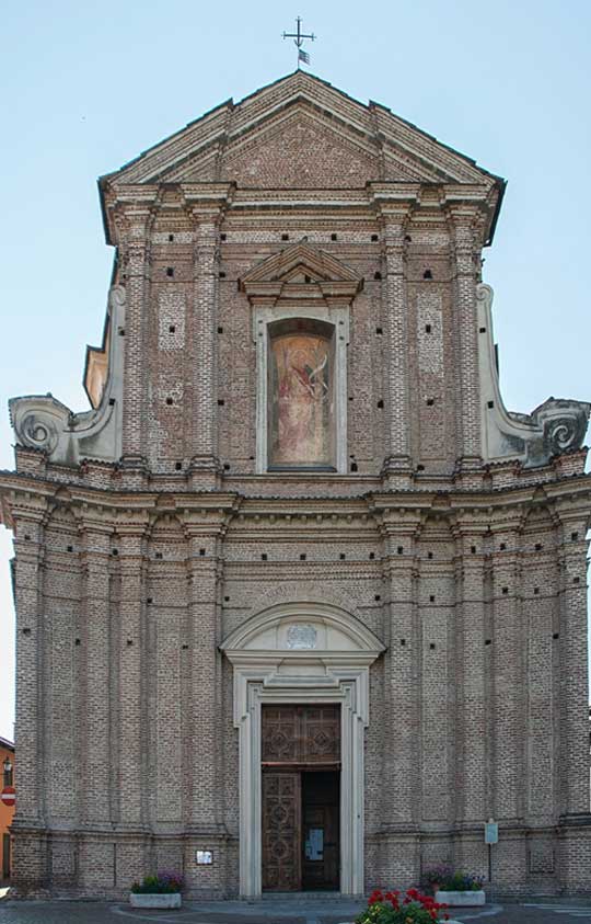 moretta-chiesa-parrochiale-san-battista-verticale