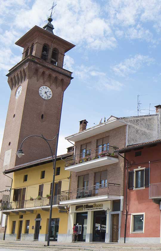 villafalletto-Torre-civica-verticale